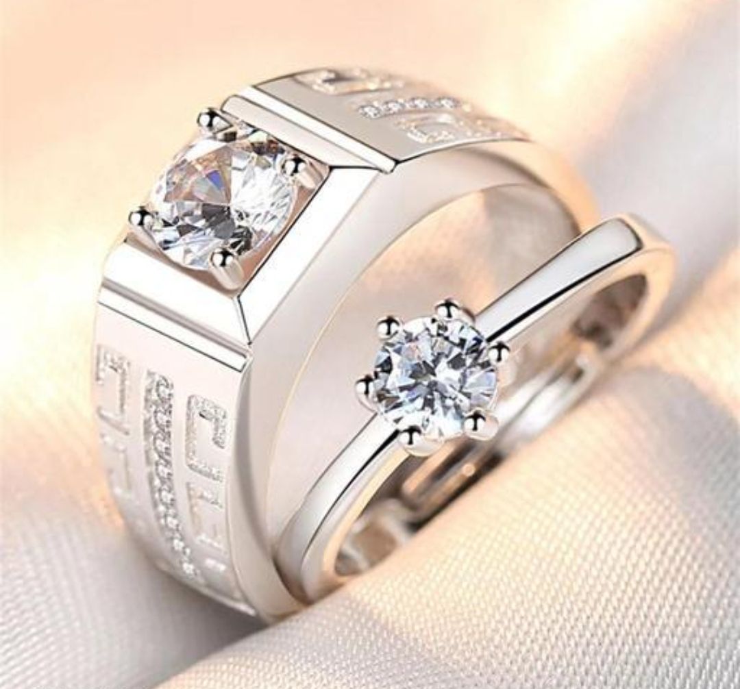 Premium Classic pair of Couple Rings With Box