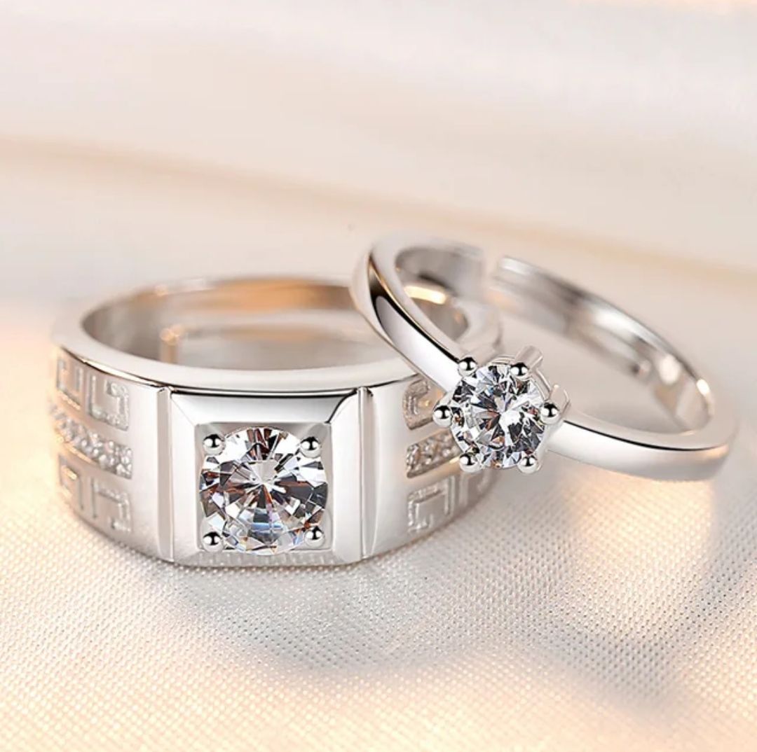 Premium Classic pair of Couple Rings With Box
